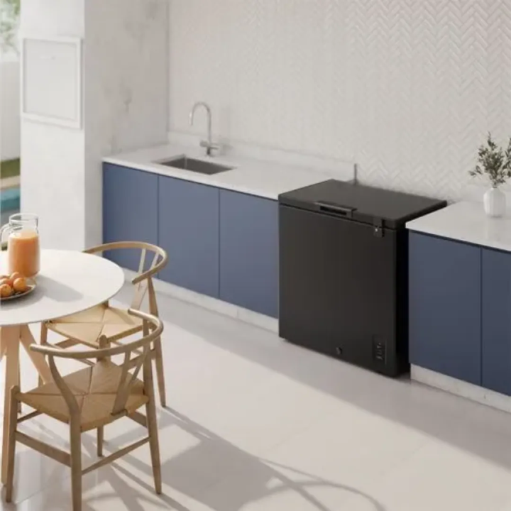 Congelador Horizontal Electrolux Inverter 197L Negro EFH20S2P5AB
